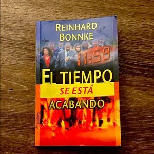 'El Tiempo Se Está Acabando' Book - Multicolor